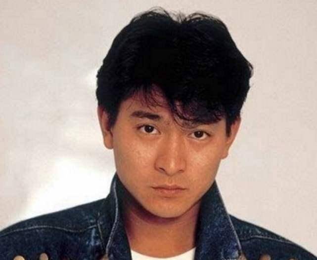 1988年,刘德华出演了电视剧《天狼劫》,之后刘德华宣布自己要从小荧幕