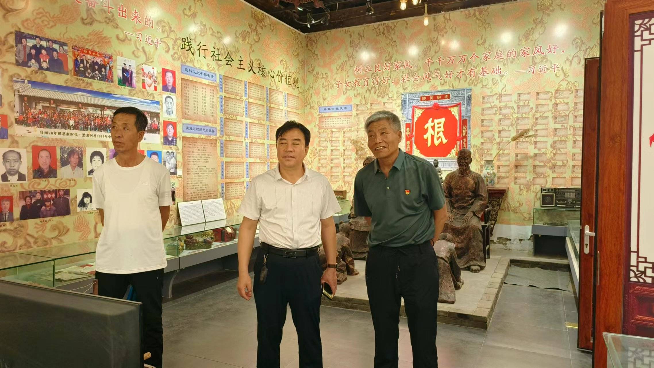 寿阳县平头镇平头村党员干部,志愿者深入灵丘县黑龙河村观摩学习_实践