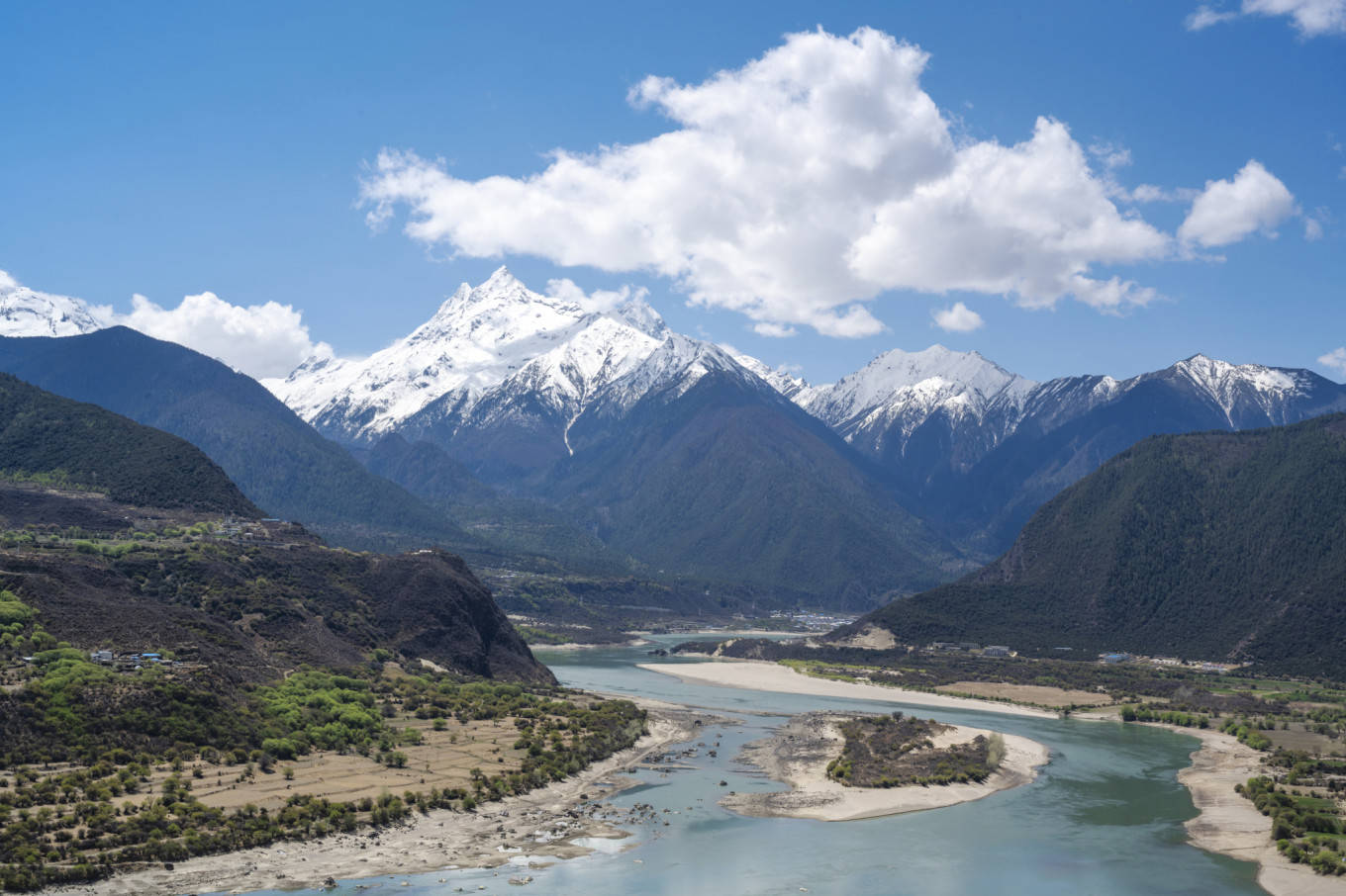 谢江,罗磊,刘韬 索松村_南迦巴瓦_峡谷_富士山