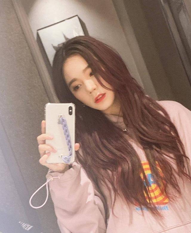 火箭少女101集体更换头像,距离毕业还剩两天,成长令人动容!