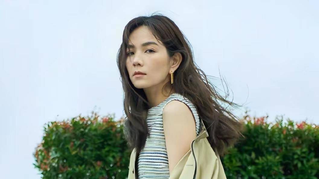 陈嘉桦ella童年曾被侵犯,出道后遭性骚扰,她提醒大家保护好自己_活动