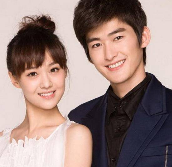 吴宣仪叫错秦海璐名字,张翰救场方式很机智,差点就要被骂惨_郑爽_节目