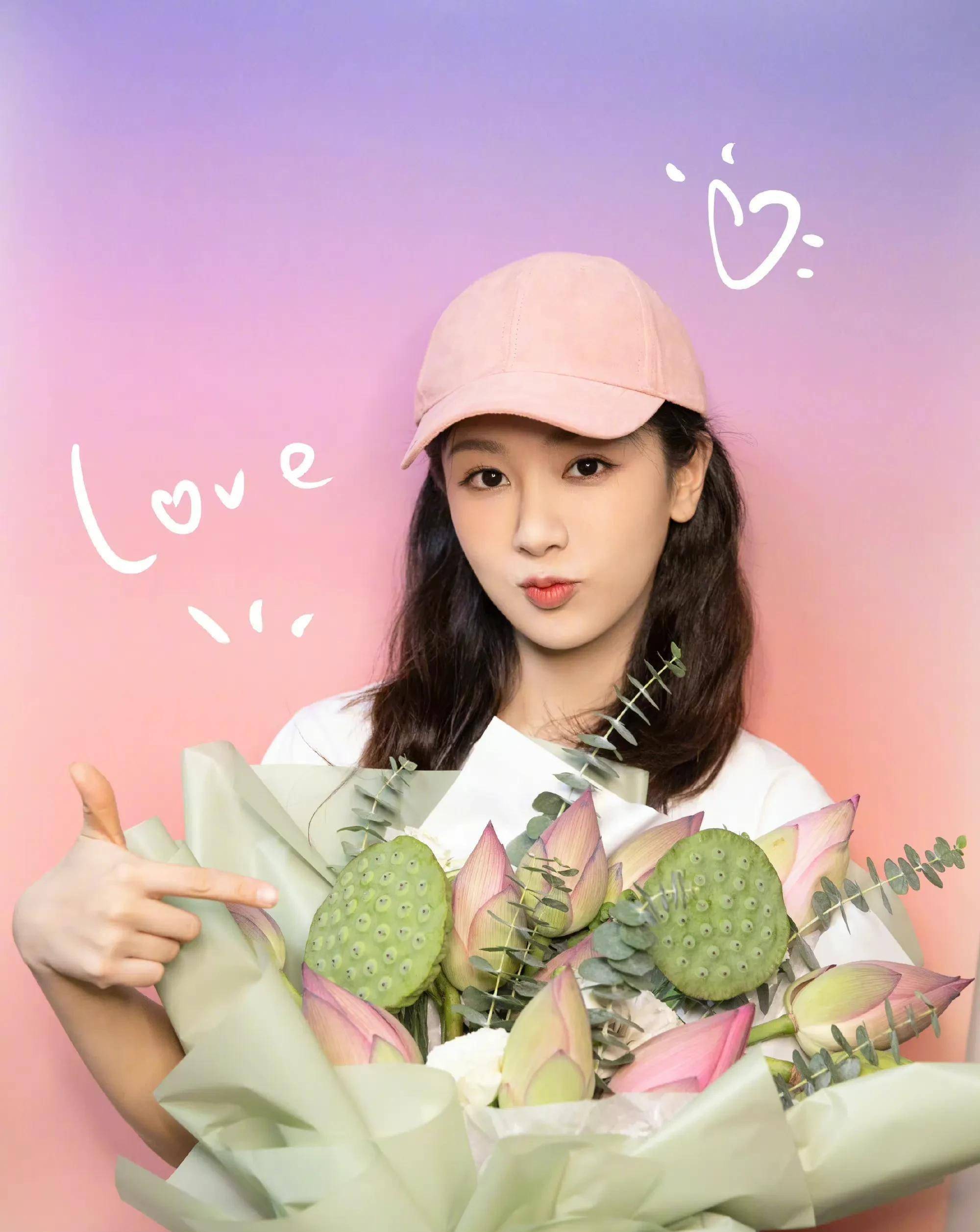 今日娱乐看点:杨紫 胡歌 虞书欣 袁冰妍 孙俪 谭松韵 魏大勋_工作