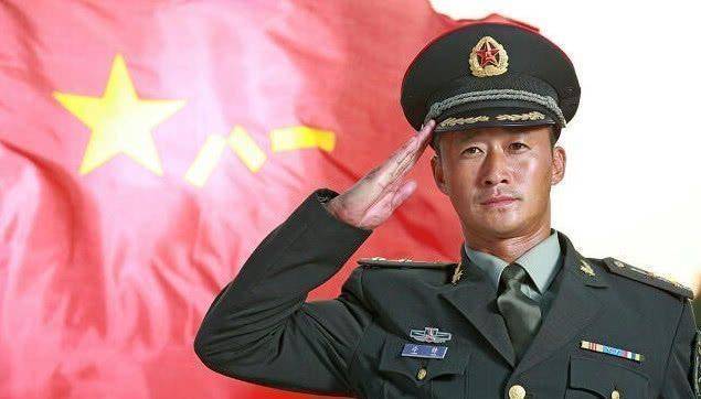 吴京水下憋气3分27秒,自爆感觉回来了,难道仍将参演《战狼3》?