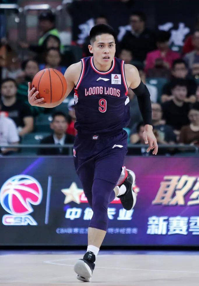 广州龙狮成功续约球队核心陈盈骏,6个赛季已经挤进历史助攻前25_1_cba
