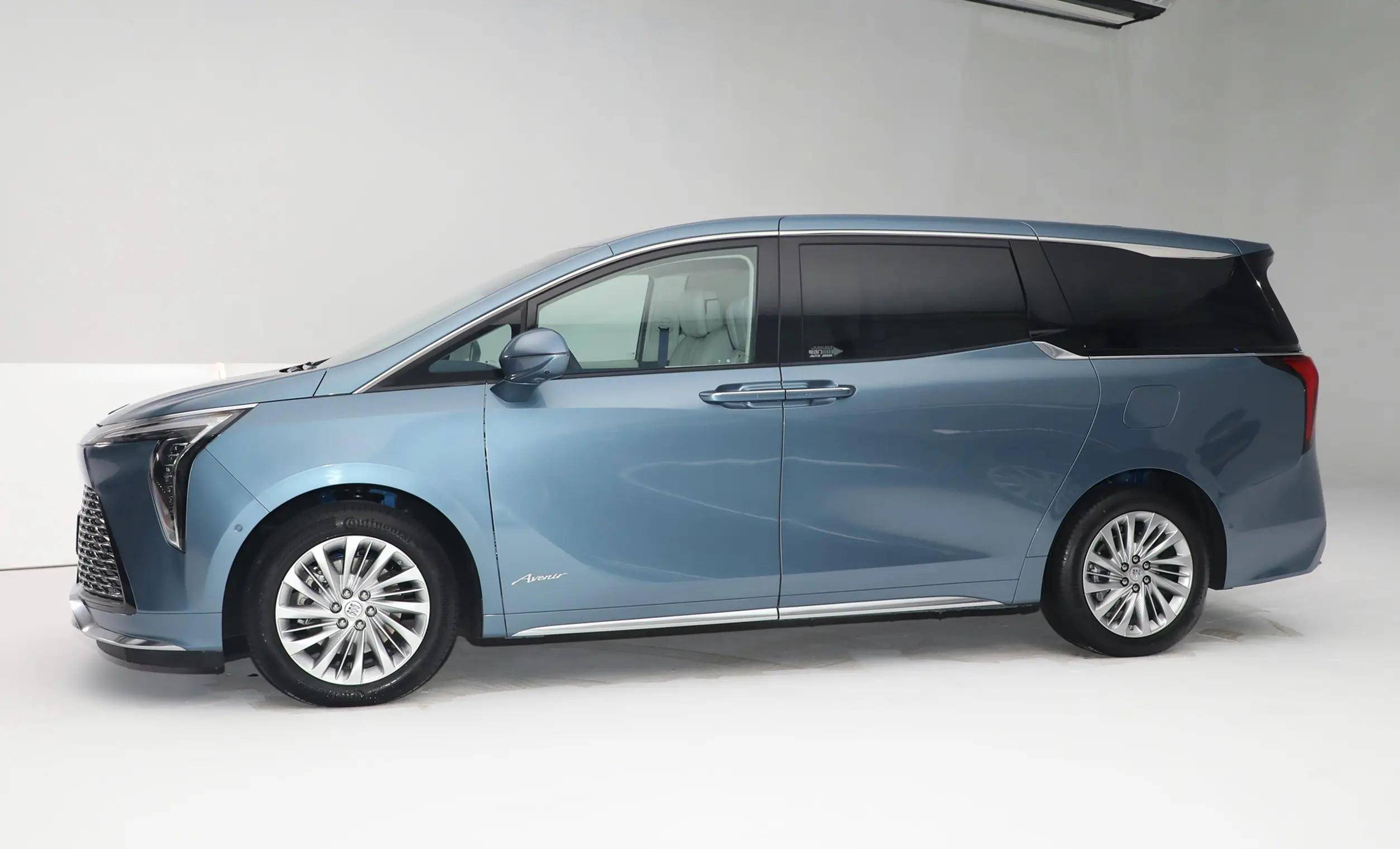 别克世纪 2.0t七座蕴世版上市,2.0t 9at,售价51.