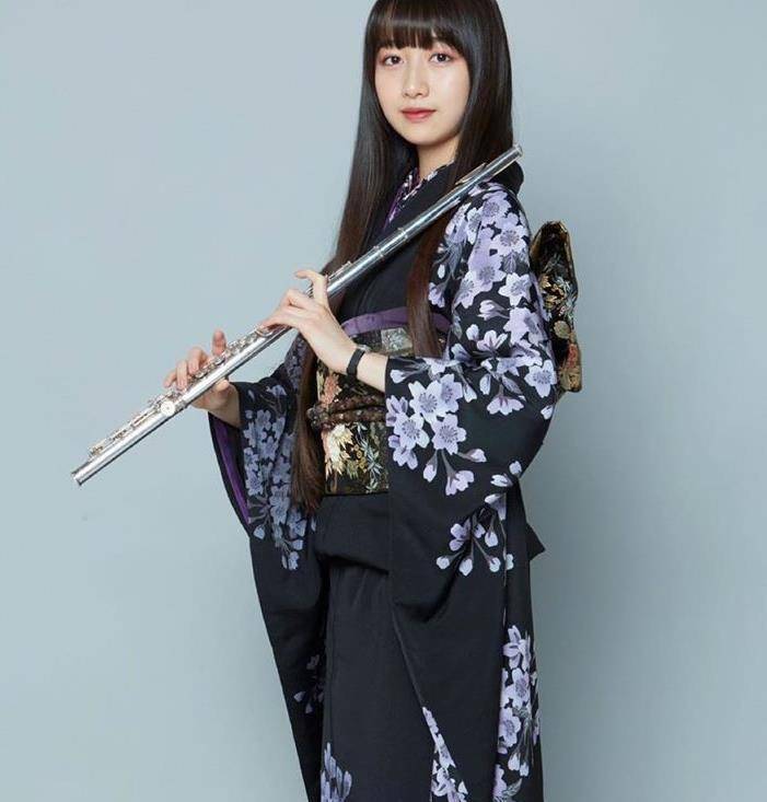 木村拓哉高调为老婆庆生,老公帅女儿美,工藤静香简直人生赢家!