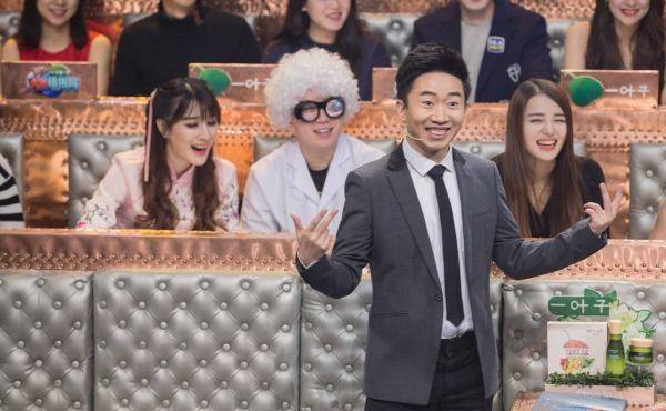 刘维和杨迪今年的资源明显少了是不是快要过气了?_谢娜_人们_时候