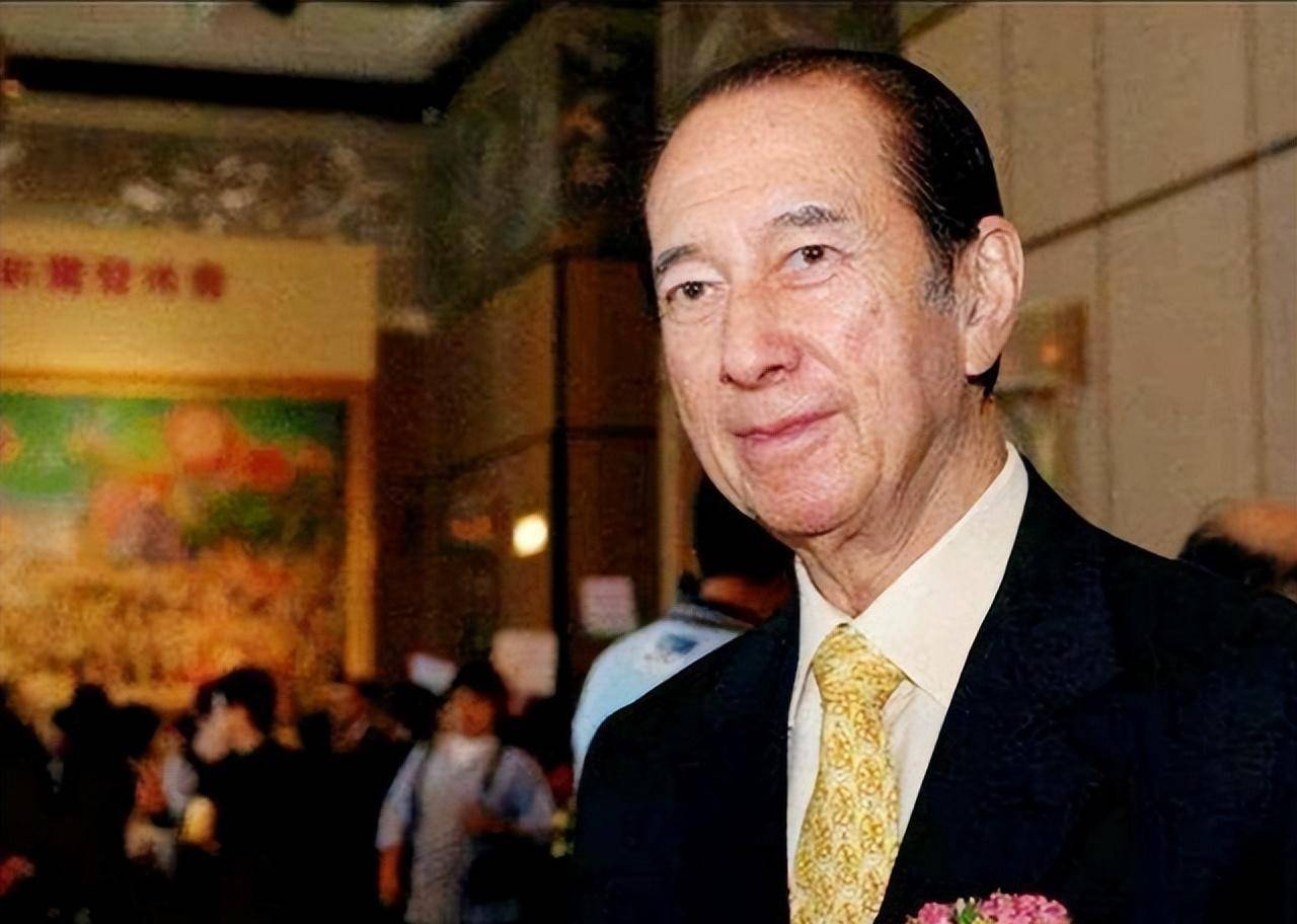 "贼王"张子强:首次见成龙就想绑,14k成员一句话让其逃过一劫_刘国雄