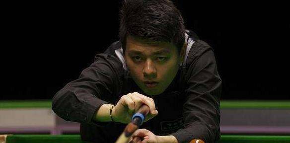 黑暗中看到光亮,逆境里奋力前行_中国军团_丁俊晖_斯诺克英