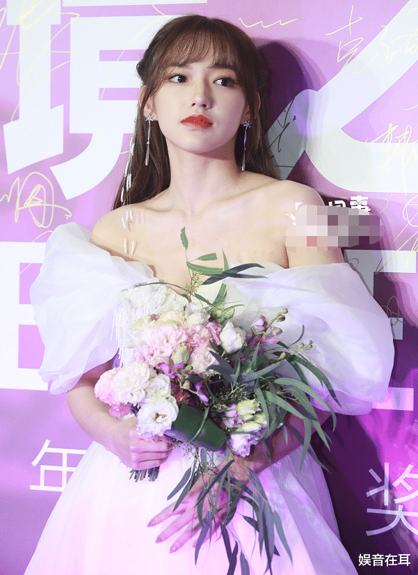 比如说:黄子韬,鹿晗,张艺兴,吴亦凡,赖冠霖,周洁琼,孟美岐,宋茜和韩庚