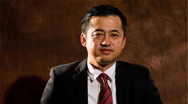 又一中国鞋王诞生:靠着奥运会上位,仅次于阿迪达斯和耐克_丁世忠_安踏