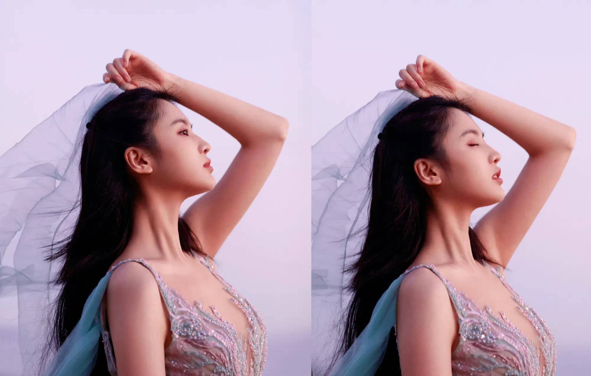 张慧雯晒和陈都灵金鸡奖自拍,都穿绿色礼裙走红毯的她们谁更美?