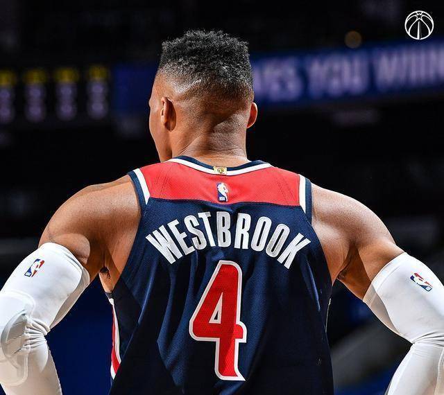 威少空砍三双,奇才107-113不敌76人队,76人队替补席发威_比尔_双方