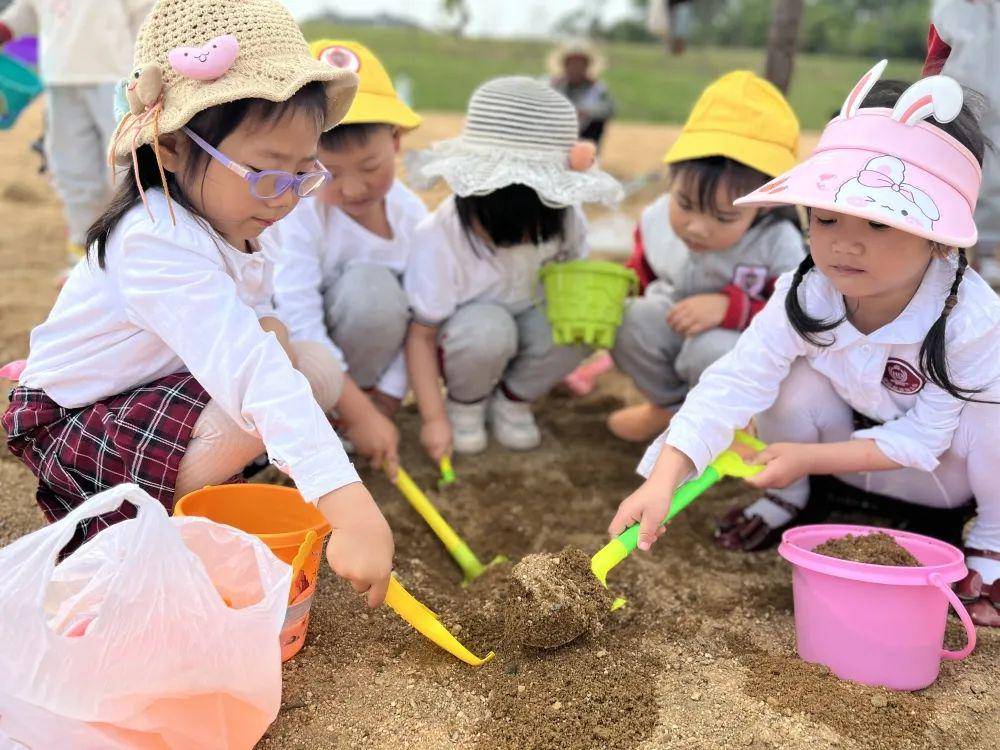 夏日亲子游乐园_信阳马尔代夫夏日之约_信阳哈敦国际幼儿园