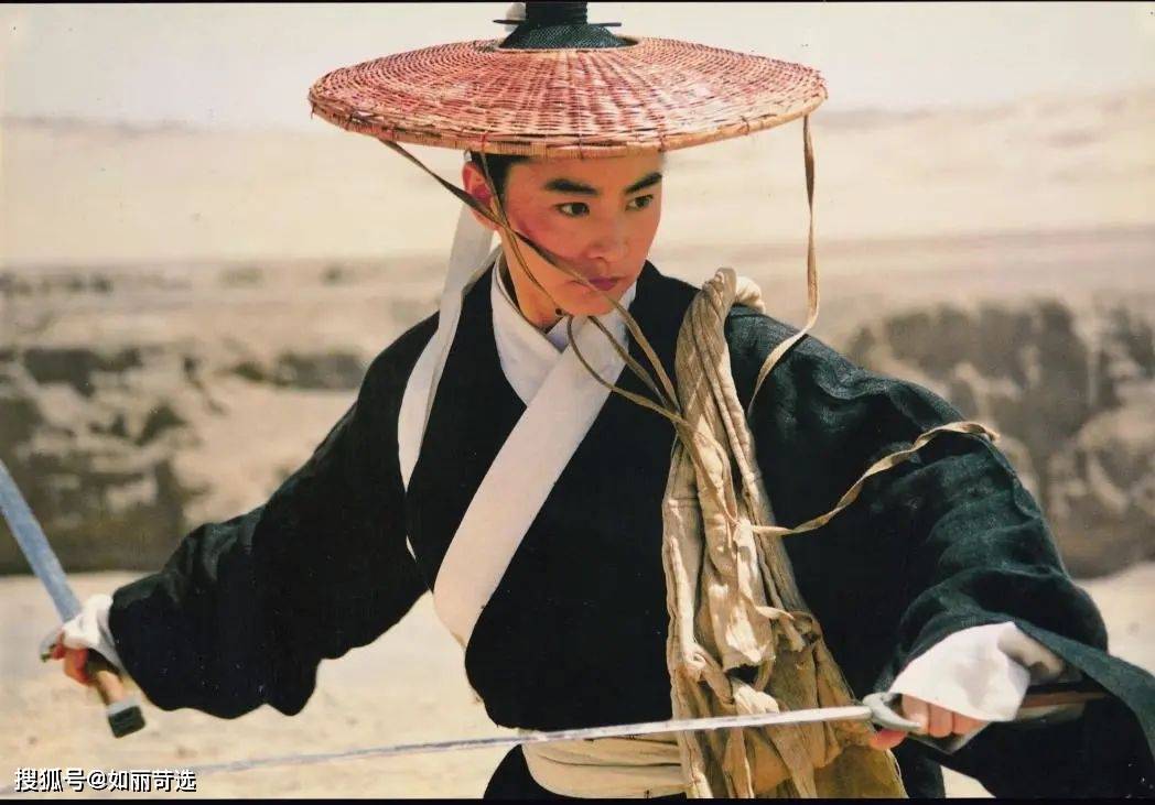 的林青霞,因为东方不败爆火,趁热打铁就演了王家卫的《东邪西毒》,这