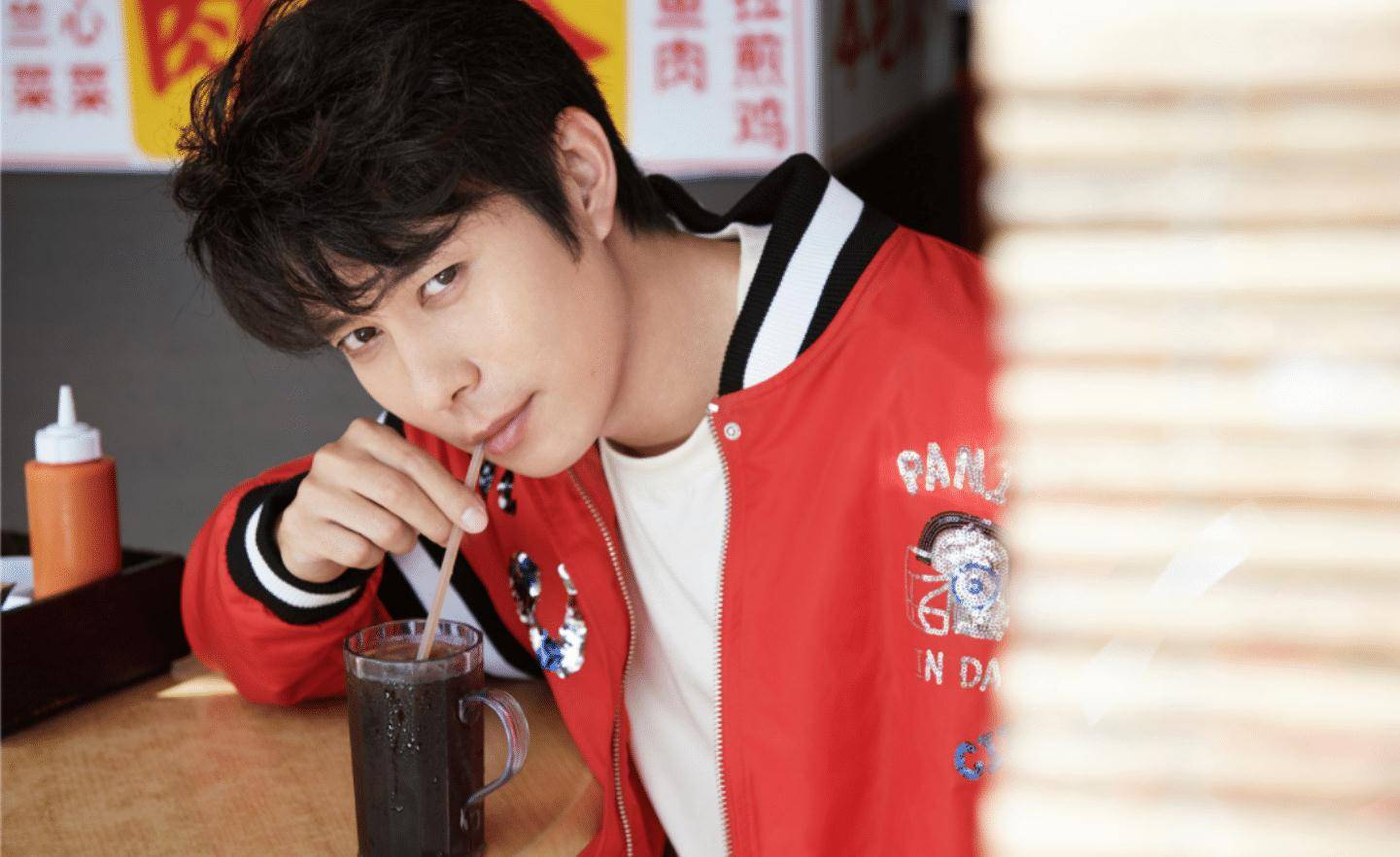 搞笑男帅起来有多要命?白客白切黑火遍全网,艾伦从傻大个变男模