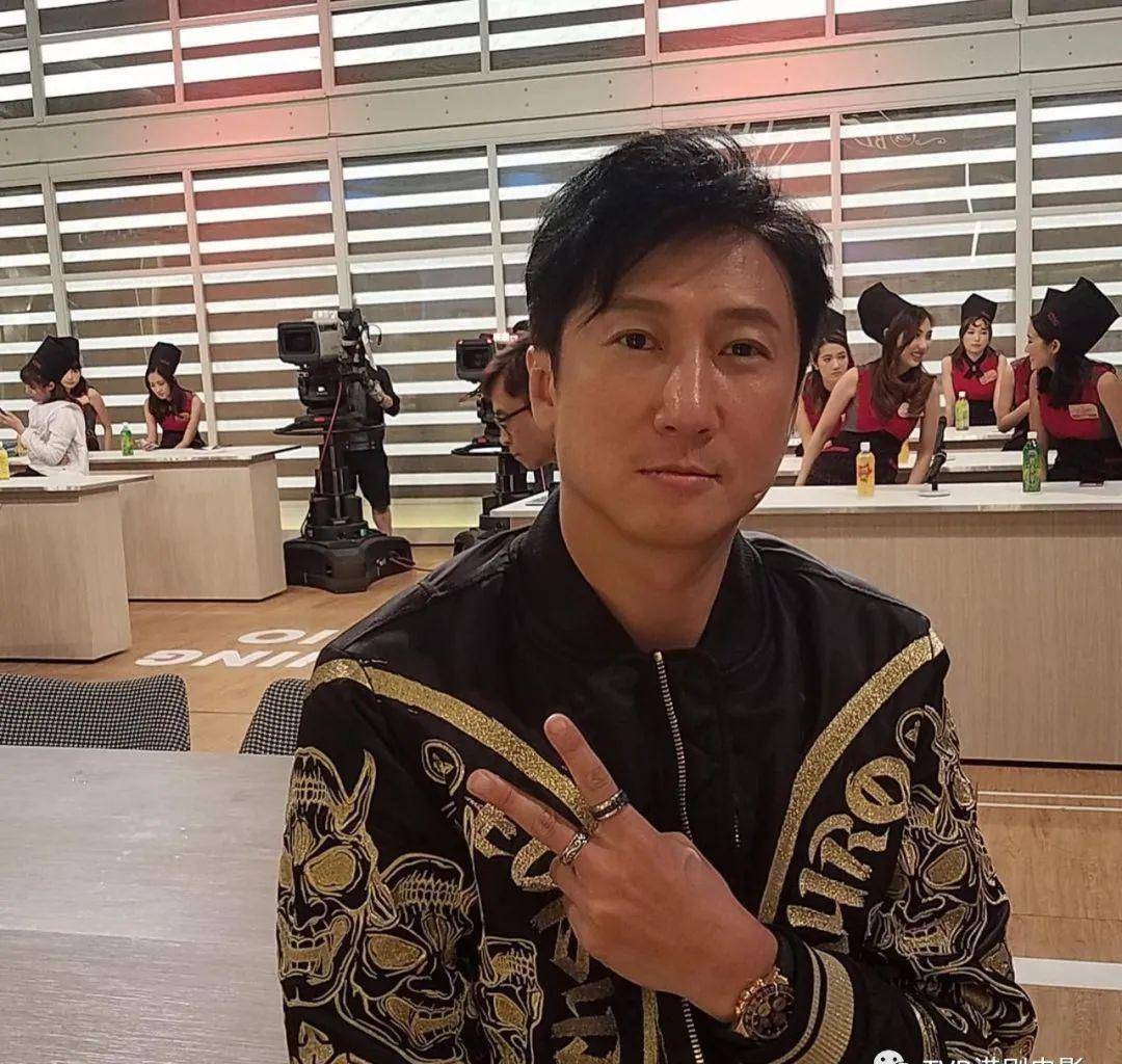 24位180cm以上香港娱圈男艺人 男神吴彦祖,黄宗泽,马国明在列_身高