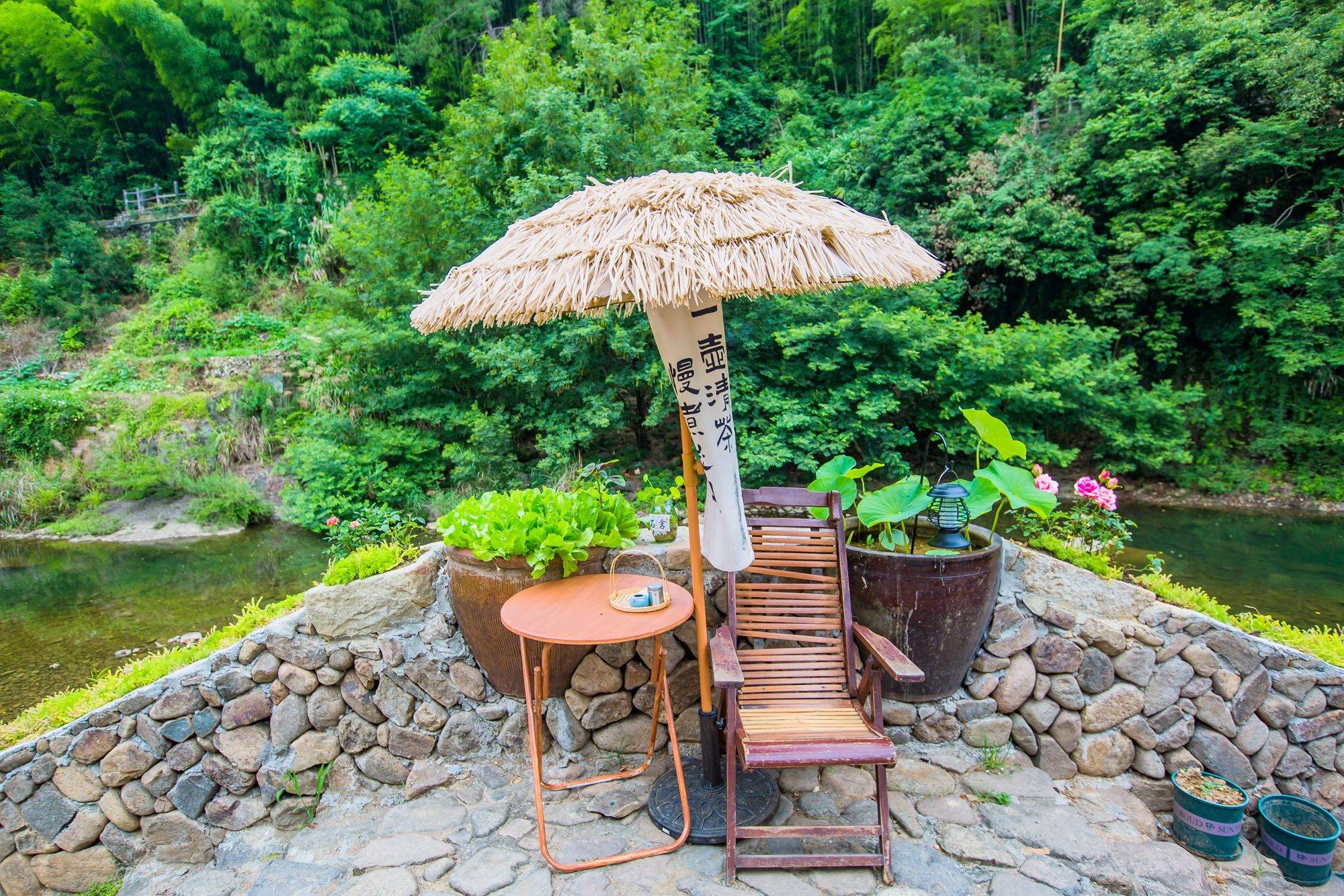 杭州桐庐有一座石舍村,环境优美,闲适静逸,是夏季避暑的好去处_村子