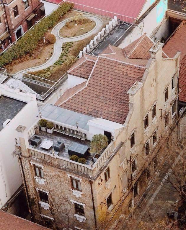 郭敬明晒大浴缸,身材娇小点的进去能淹着_姚明来_差不多_上海