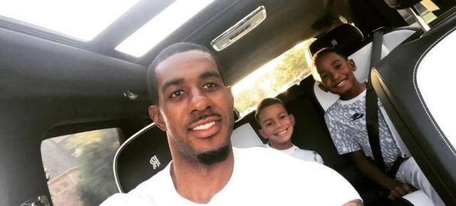 但生活不只有篮球,祝福阿德!_比赛_退役_1