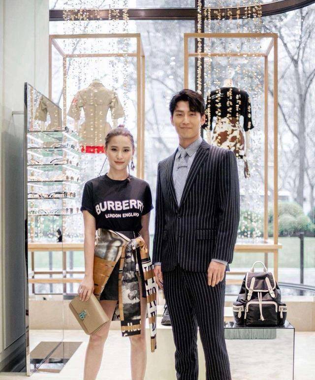 何超莲和窦骁恋爱2年不结婚,网友质疑要分手?
