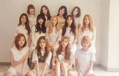 女团应援棒合集,twiceapink宇宙少女mamamoo,哪家最好看?