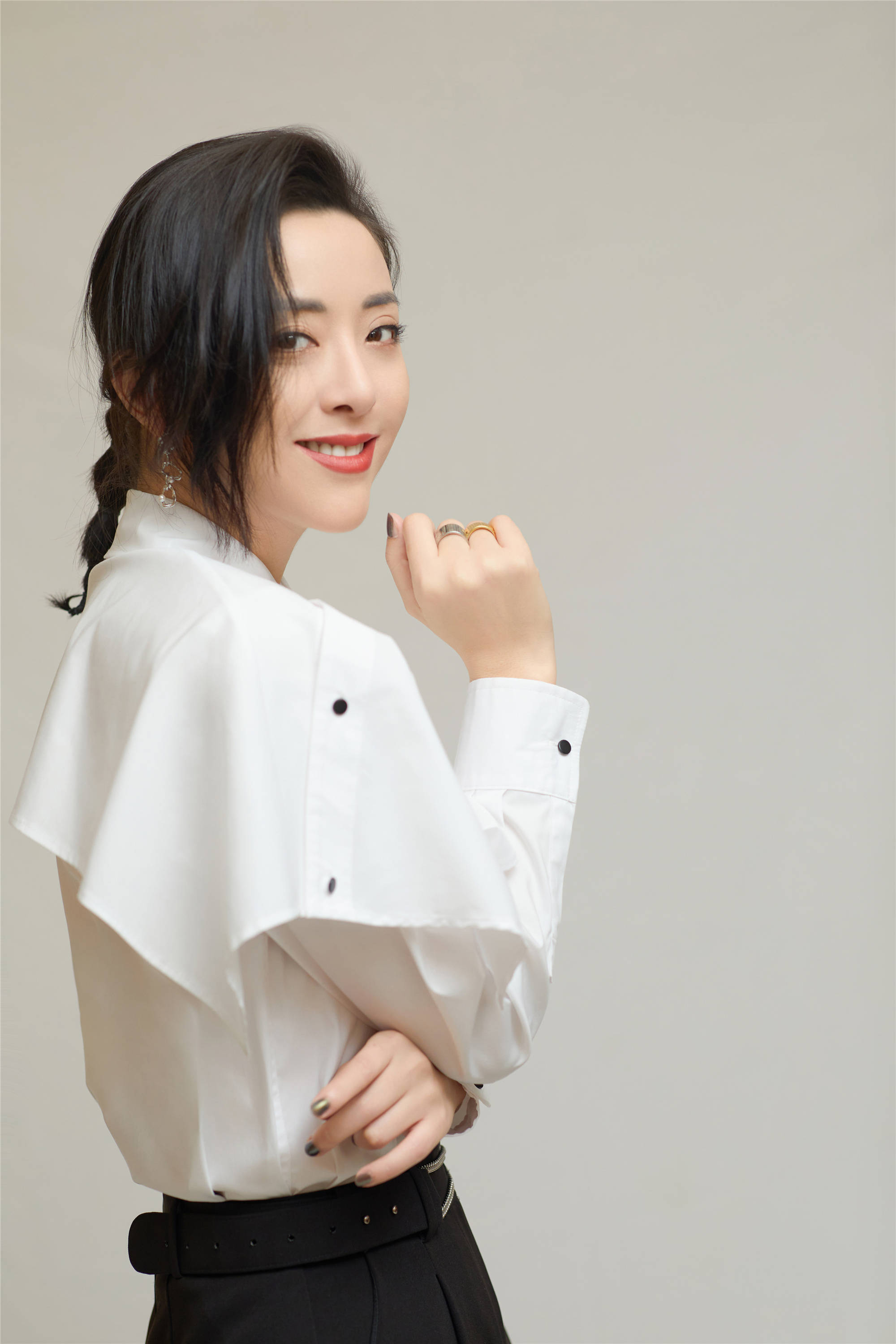 SEXINSEX famous popular star黄小蕾 她长得美，演技好，出道22年零绯闻，41岁翻红有夫有女幸福美满_手机搜狐网