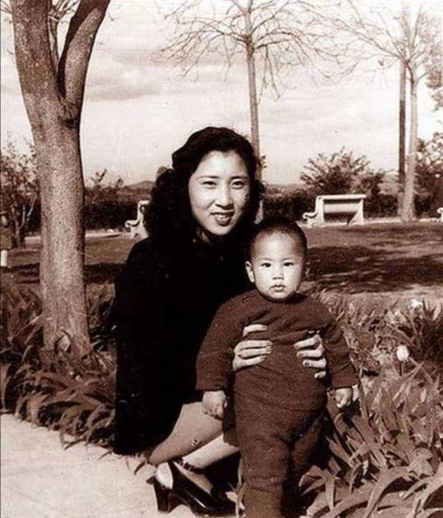 生9个子女的福芝芳风韵犹存_张幼仪_徐志摩_盛爱颐