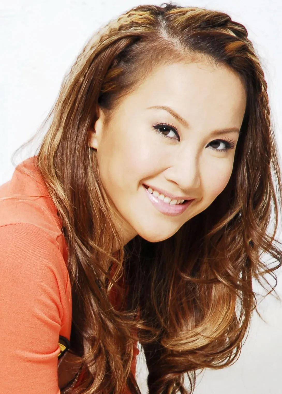 悲伤:歌姬李玟因抑郁症去世,很多网友不相信这是真的_问题_支持_治疗