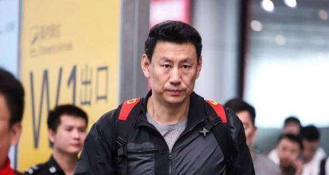 周琦发边线球没问题,轮换足够了_球迷_阿不都_波兰队