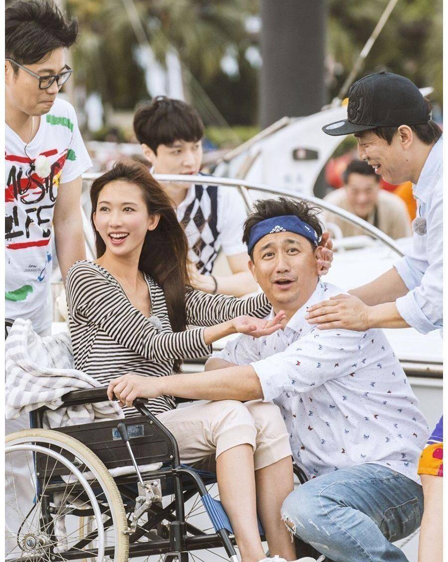 2017年前后,内地综艺节目《极限挑战》最火的时候,林志玲连续参加了三