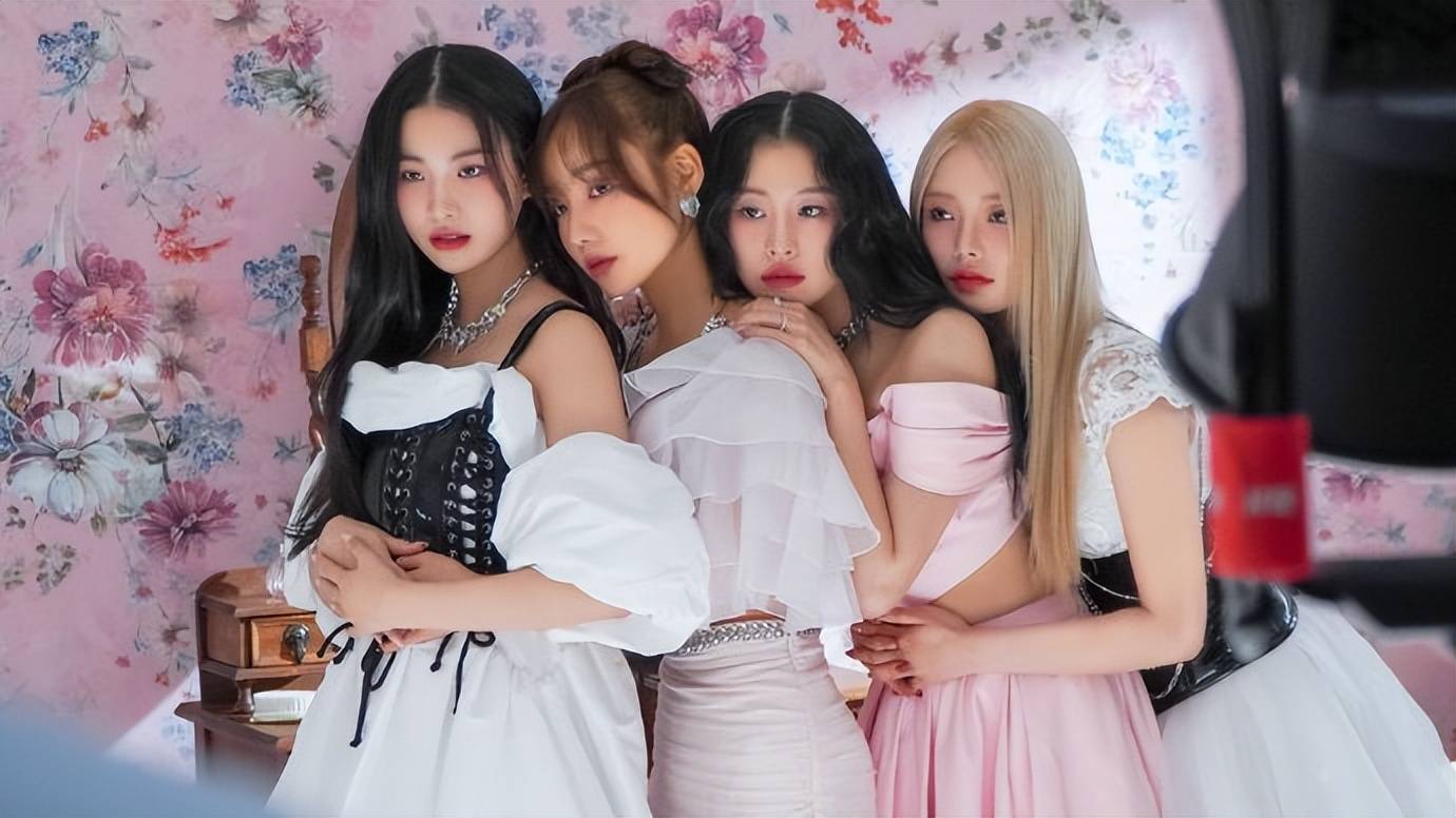 韩网友怒斥忘恩负义_公寓_房间_attract