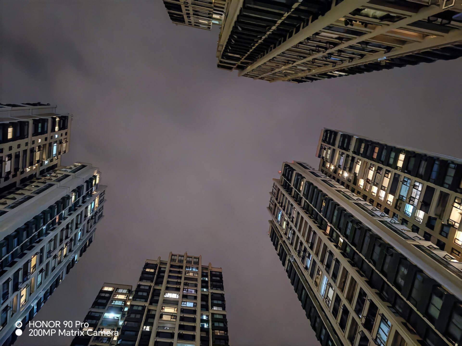 荣耀90pro:2亿像素加持,这可能是同价位拍照最好的旗舰手机_照片_相机