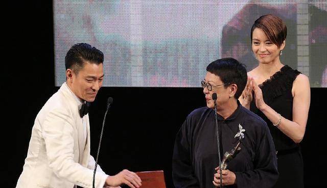 香港电影金像奖历届最佳导演,许鞍华独得6届,碾压众神_杜琪峰_故事