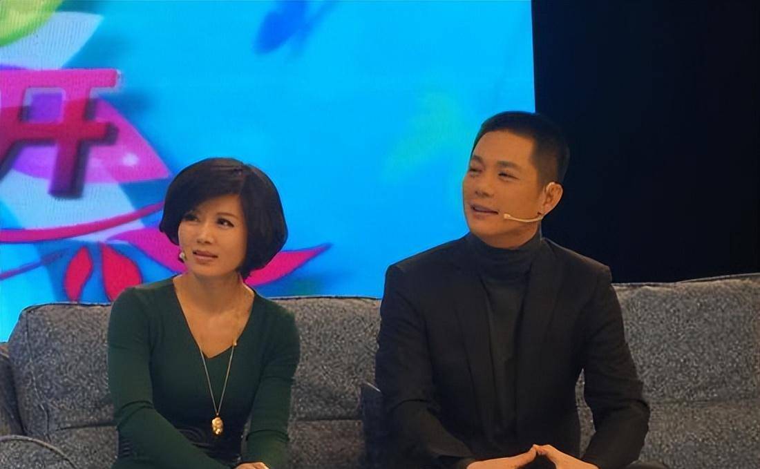 程愫:花21年捧红傅程鹏,丈夫走红就离婚,6年后2人境遇天差地别_表演