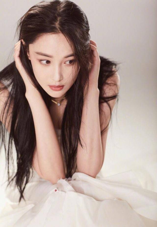 张馨予怀孕8个月?本尊亲自怒怼知情人:不尊重顾客隐私!