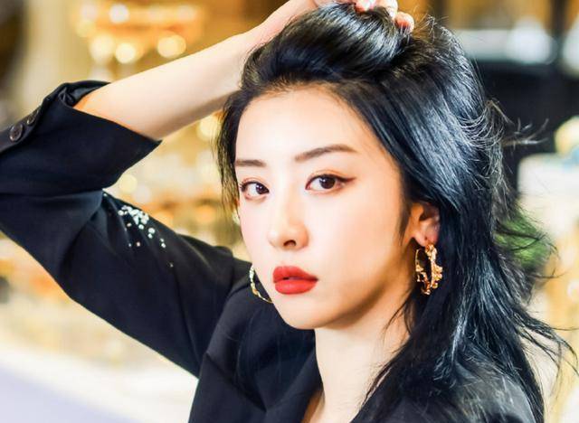 赵小棠晋级发言放狠话,竟是剪辑出来的效果,缺六个字意思全变_虞书欣