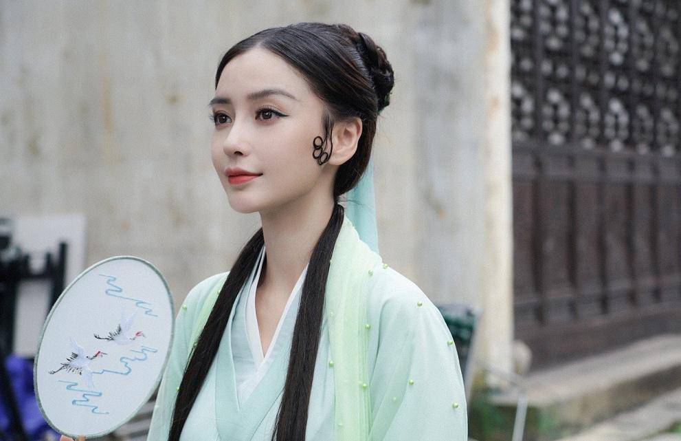 angelababy假扮npc雷人,众人反应超好笑,孙红雷:傻丫头_节目_被子