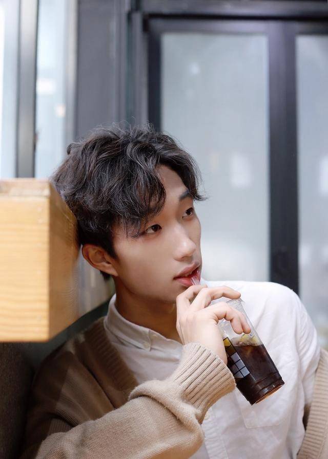 转音大神永力元搭档新锐创作人权世元带来《stuck at