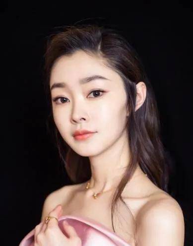 才女宋轶,和郭麒麟多次合作,如今32岁渴望爱情_性格_因为_角色