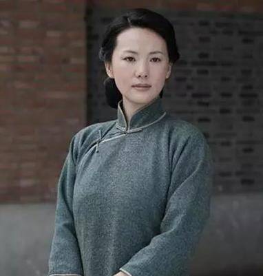 咏梅出演了一部之后很受大家喜爱的影片,徐静蕾出演的《北京爱情故事