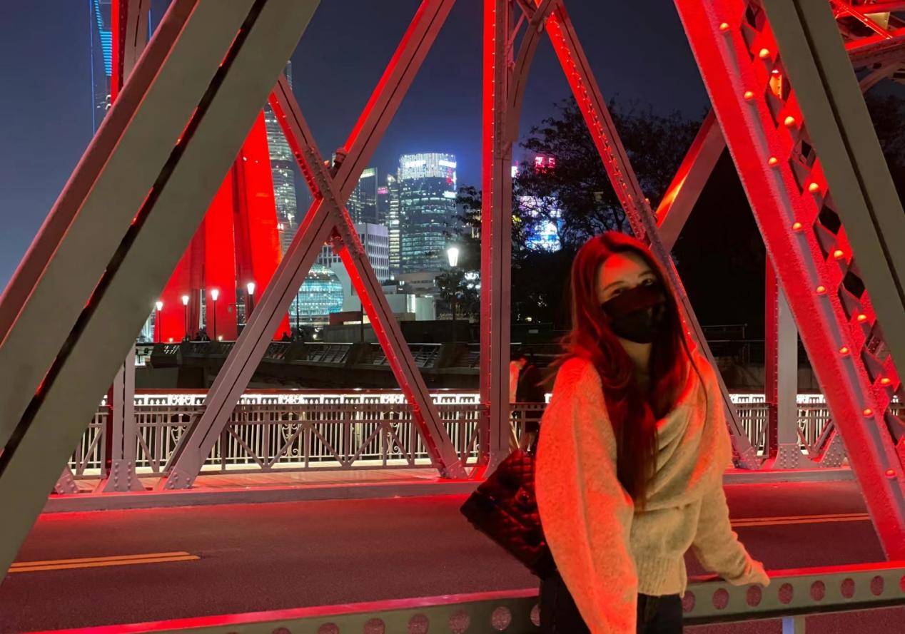 张大奕深夜发照,引人热议,初代网络红人现状如何?_蒋凡_网友_照片