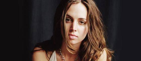 与激情》,这位女演员才是"唐老大"妹妹的首选_米娅·托雷托_电影_角色