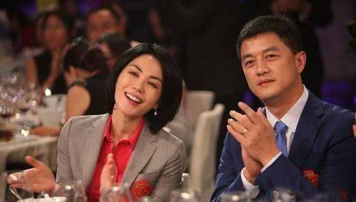 揭秘娱乐圈八大男星前妻的现状，看看谁过得最好？
