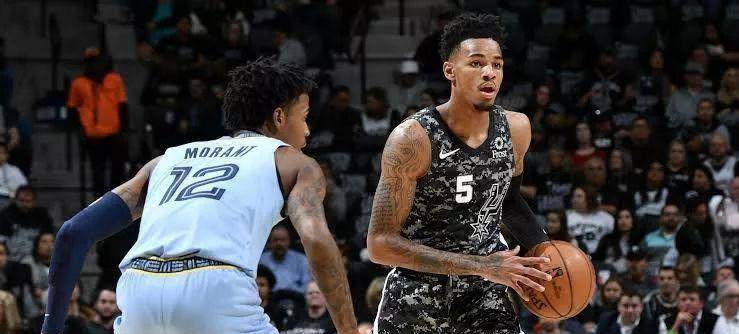 球衣退役当夜,帕克在马刺阵中已找到了接班人_穆雷_波波维奇_时候