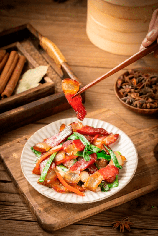 重庆城口老腊肉,传统美食的魅力与滋味!_工艺_低温_孔子