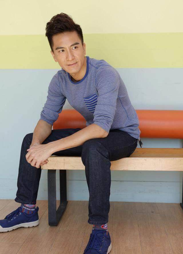 马国明承认与黄心颖拍拖,有些话不用时刻挂在嘴边_家人_都会_地方