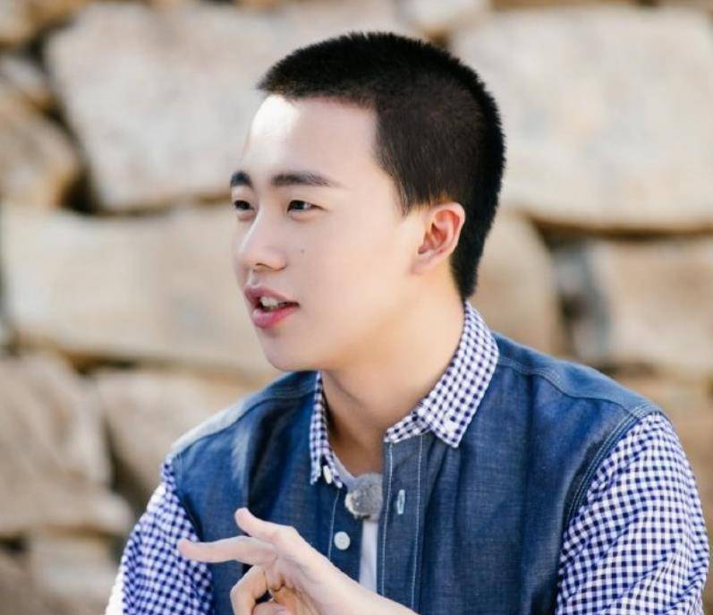 女粉丝晒与郭麒麟聊天记录,言语中满是暧昧,已证实是大林子本人_网友