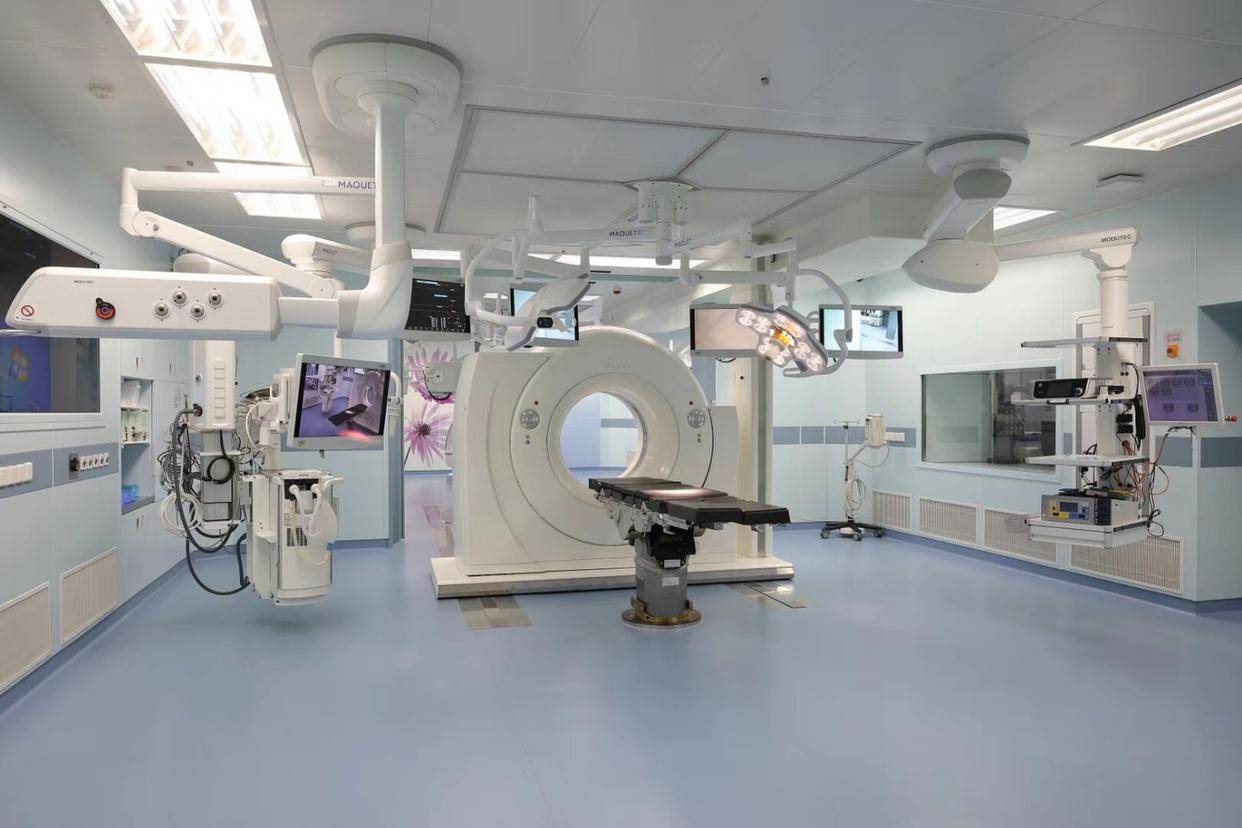 能做复合手术室的公司